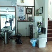 フロント附近です