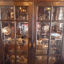 アンティークなカメラもあります