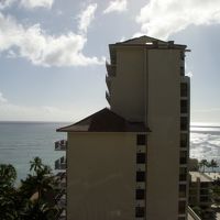 オーシャン・フロントというより、ハレクラニ・フロントかと…