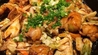 新鮮な魚を食べる事ができますが、それ以外にも、ホルモンも食べれます