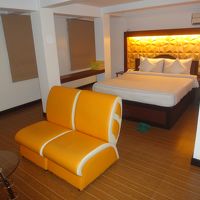 ずいぶん広い室内