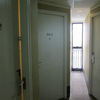 これ廊下です。(部屋の前)