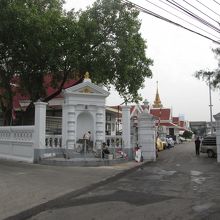 ワット テープシリン タラーワート