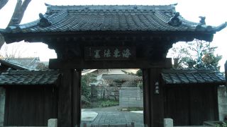 静かな雰囲気がいいお寺です