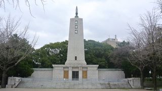 台風犠牲者の慰霊の塔