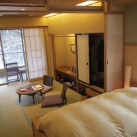 客室（Ｃタイプ）「朧雲」