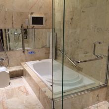 シャワールームあり。