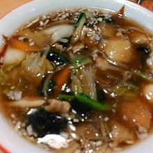 五目あんかけラーメン　８４２円