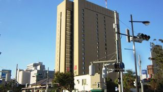 飯田橋駅直結の複合商業施設