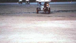 水牛車で海を渡る