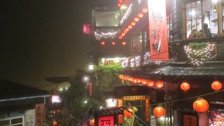 日本人ばかり、人がとにかく多い