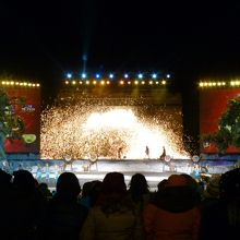 打樹花が始まりました