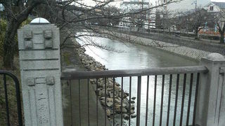 平安神宮の近くまで流れていました