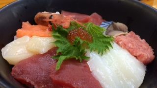 にぎわってます！