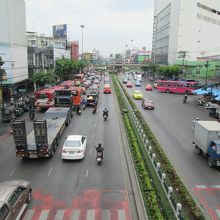 ウォンウェンヤイ市場