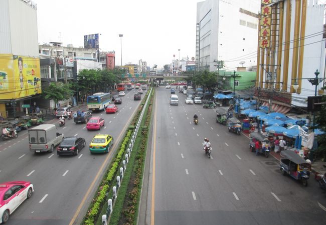 ウォンウェンヤイ市場