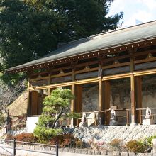 建物ばかりが目立ちます