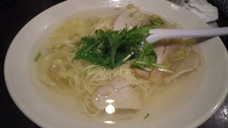 大阪でしか食べることができない超あっさりラーメンン