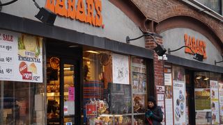 エコバッグを買いに。