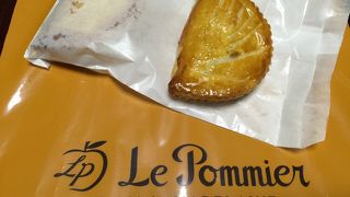 ショーソン・オー・ポンム ♪