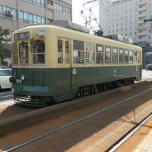 長崎市内を走る、路面電車。