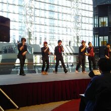 銀河鉄道９９９を熱唱。惜しみない拍手で応えました。