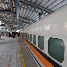 台中駅に到着