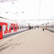 シベリア鉄道ロシア号が停車するモスクワの駅