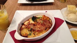 パンが食べ放題の、美味しいレストラン