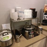 ごはん　味噌汁、コンソメスープか何か(^^;