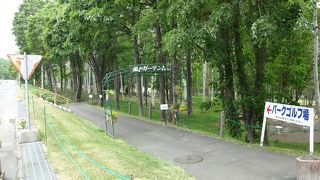 ガーデンが一部にポツンとあるだけ