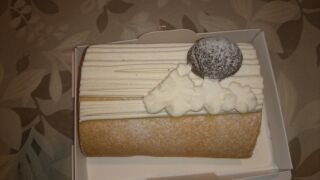 秋限定モンブランロール