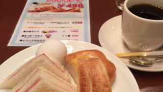 朝からバイキング