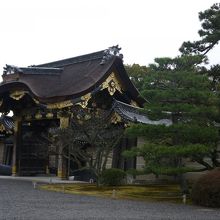 御殿の中は撮影禁止