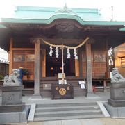 西新井にある歴史ある神社です