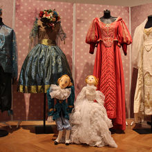 舞台衣装の展示もありました