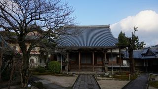 柳川藩主田中吉政の菩提寺のはずなのですが