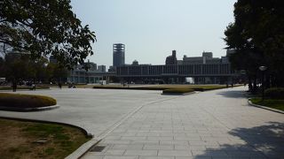 平和を祈って訪れました