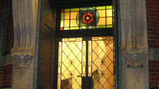 赤煉瓦造りのレトロな建物