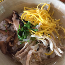 奄美の郷土料理「鶏飯」今回はじめていただきました。