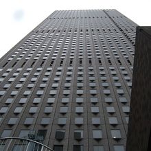 53階展望ロビーへは1階から直通エレベーターで