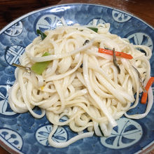 油うどん。美味しかったです。