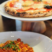 ピッツァとパスタ