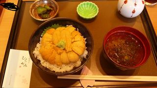 函館で味わう鮮度の良いうに