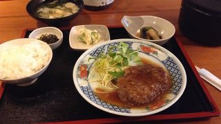 からつ庵奈良屋町店  川端