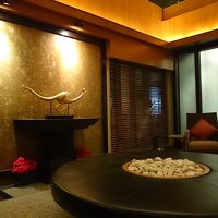 綺麗なロビー前