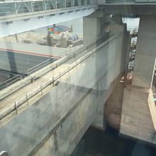 これが日本最大級の水門