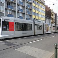 日本で言うチンチン電車です