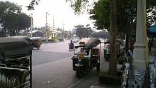 タイに来たらコレに乗りタイ