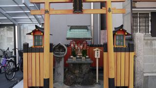 どこかのお屋敷にあったものではないかと思います